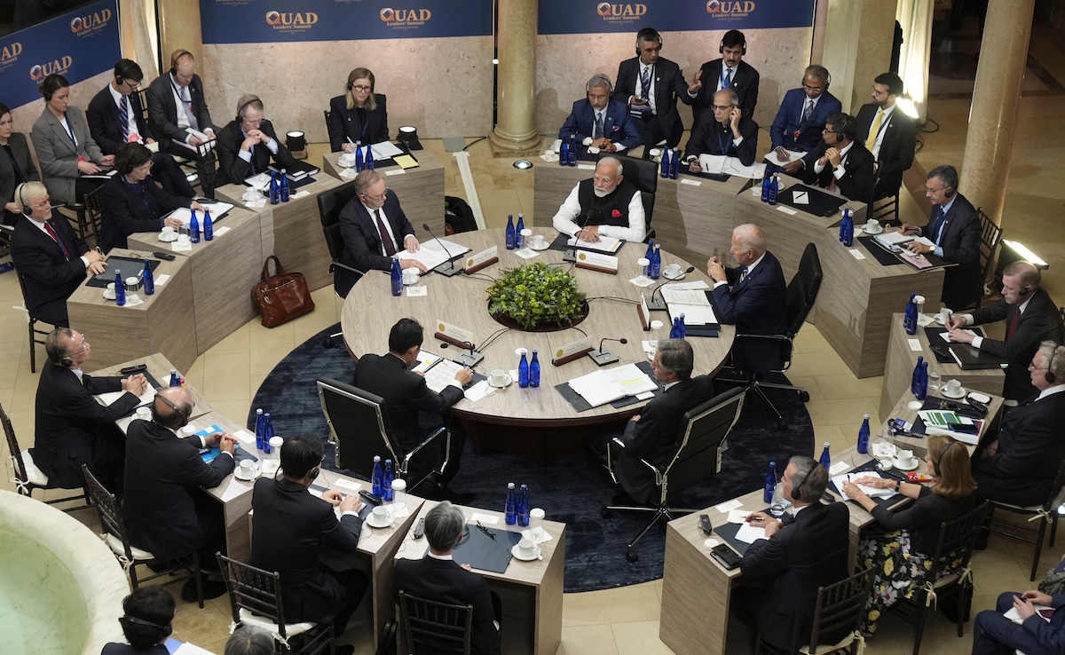 PM Narendra Modi, Joe Biden, Anthony Albanese dan Fumio Kishida bertemu di pertemuan puncak para pemimpin Quad di Archmere Academy di Claymont PM Narendra Modi, Joe Biden, Anthony Albanese dan Fumio Kishida bertemu di pertemuan puncak para pemimpin Quad di Archmere Academy di Claymont