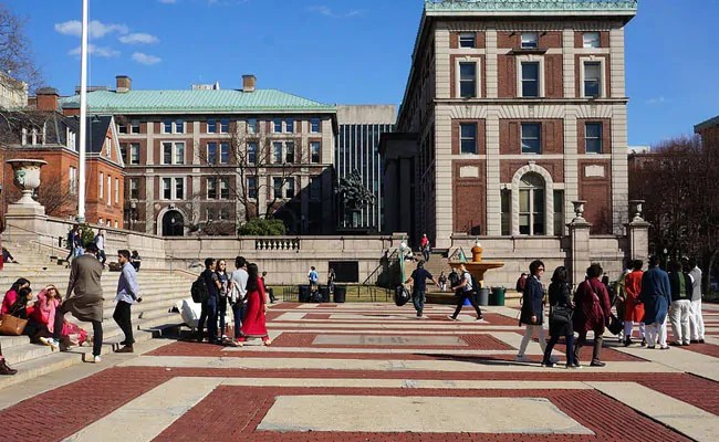 Lebih dari 7.000 pengunjung pertukaran siswa dari India oversayed di AS pada tahun 2023 Lebih dari 7.000 pengunjung pertukaran siswa dari India oversayed di AS pada tahun 2023