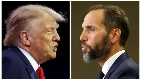 Reuters AS Presiden Donald Trump dan Penasihat Khusus Jack Smith terlihat dalam kombinasi foto file